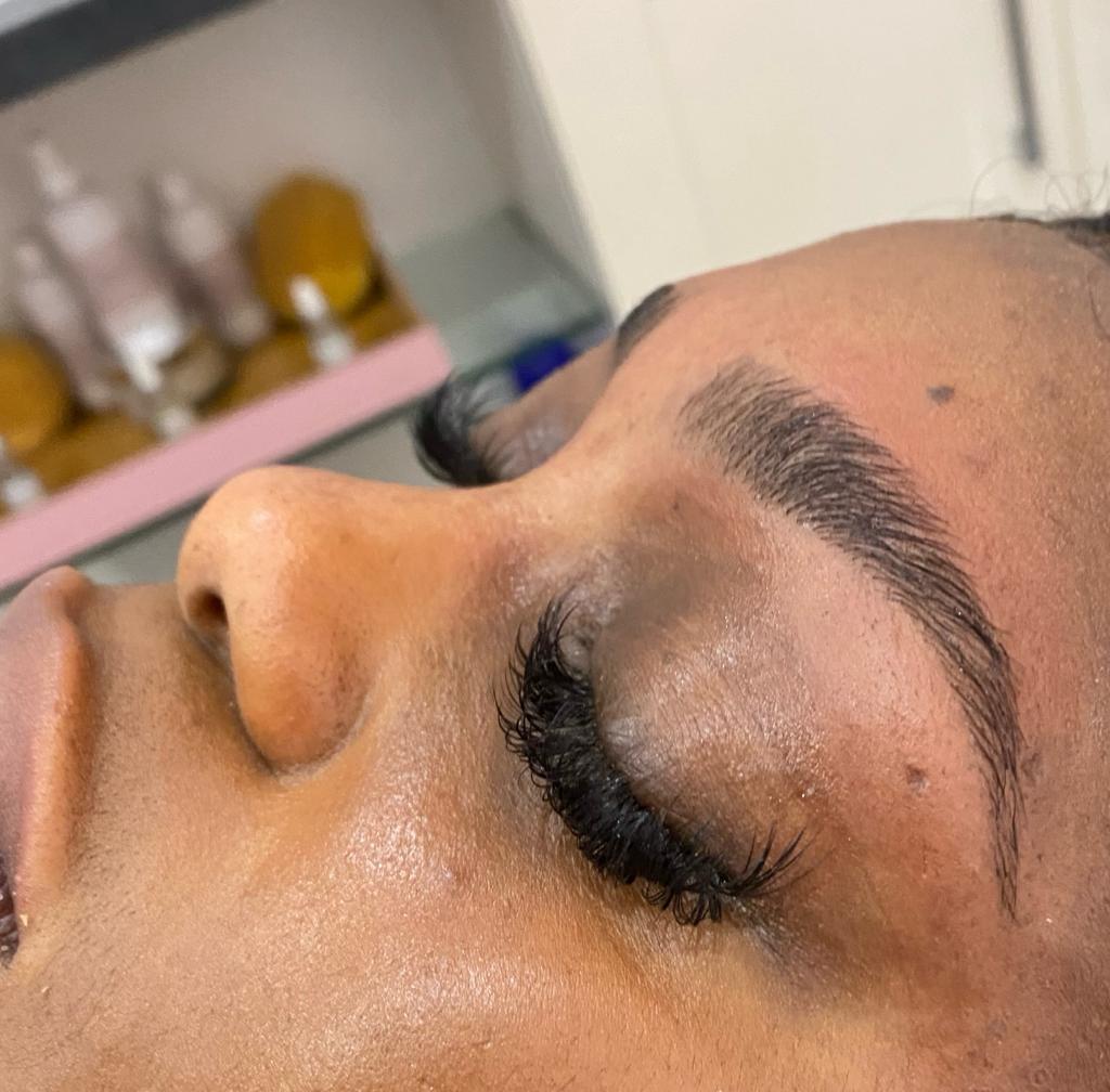 Lashes-and-Brows